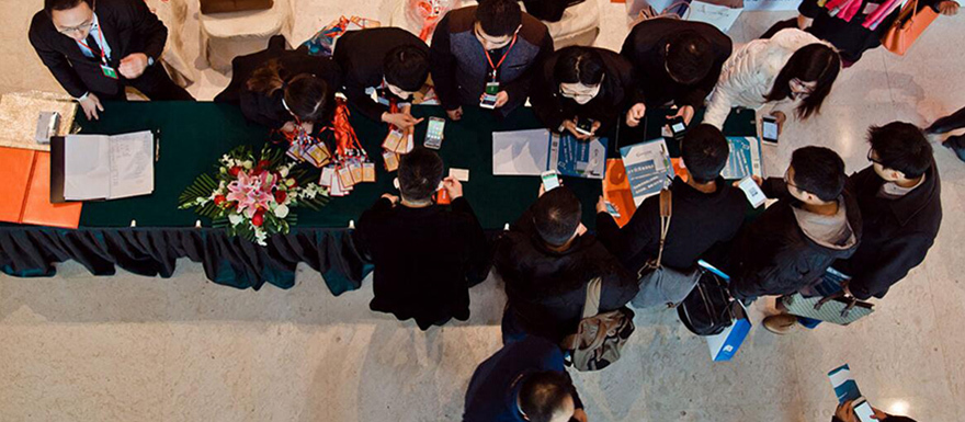 選擇和培訓參展員工 選擇和培訓參展員工